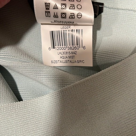 BCBGMAXAZRIA skirt - Picture 6 of 10